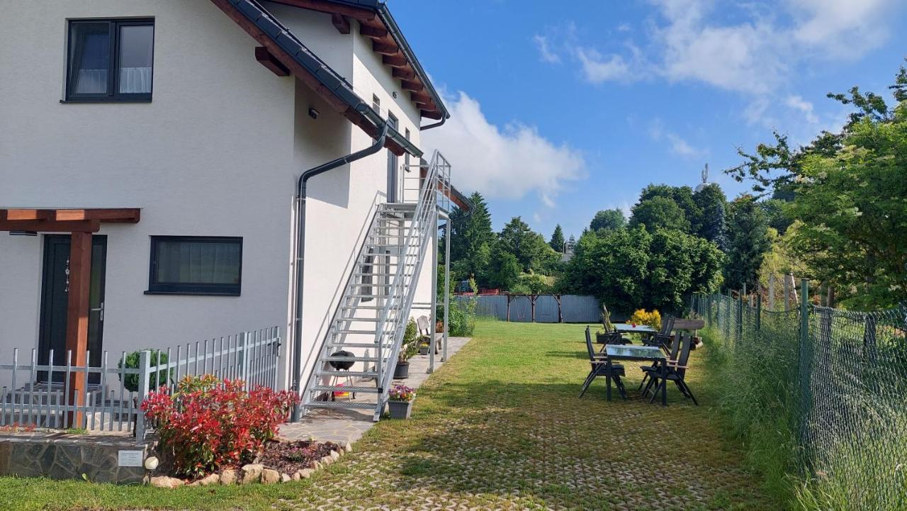 Apartmány Kohoutek a Slepička v Novohradských horách Nové Hrady Exterior foto