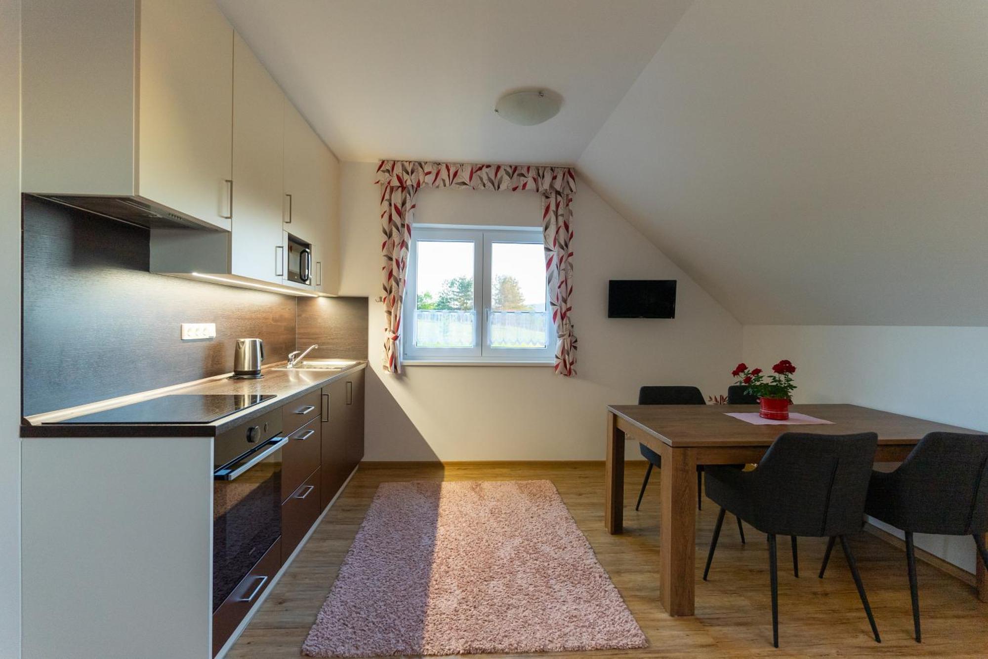 Apartmány Kohoutek a Slepička v Novohradských horách Nové Hrady Exterior foto